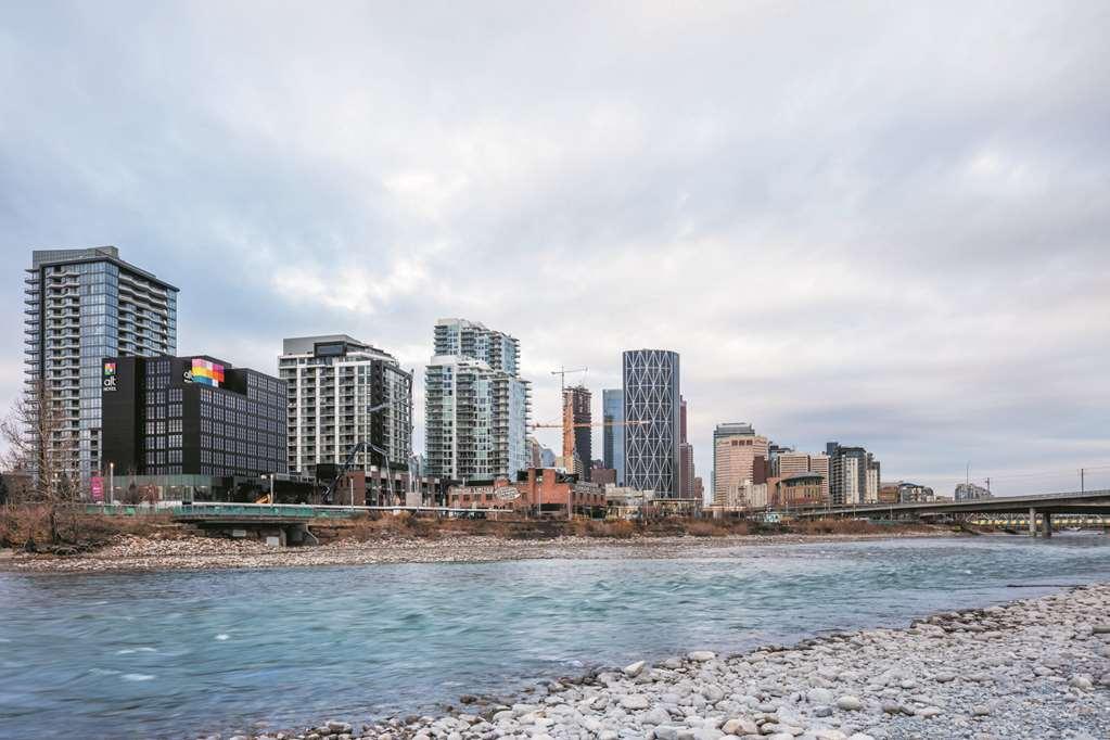 Alt Hotel Calgary East Village エクステリア 写真